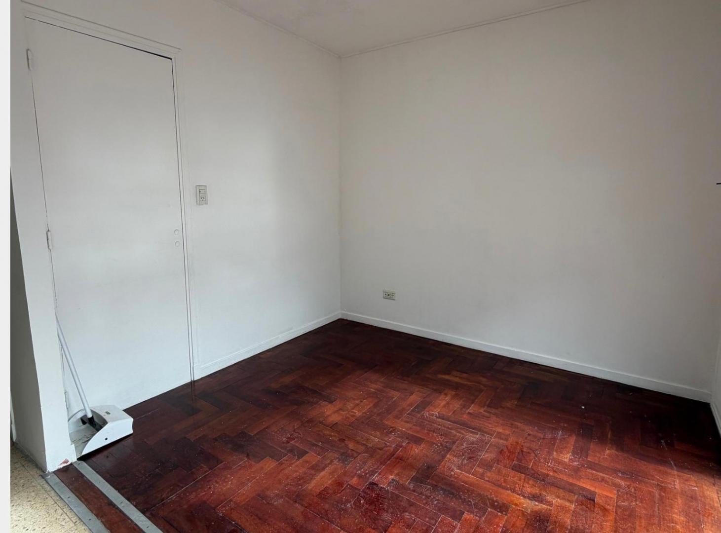 Foto de Departamento de 4 Ambientes en Alquiler | Matheu 1700 – Parque Patricios, imagen 1