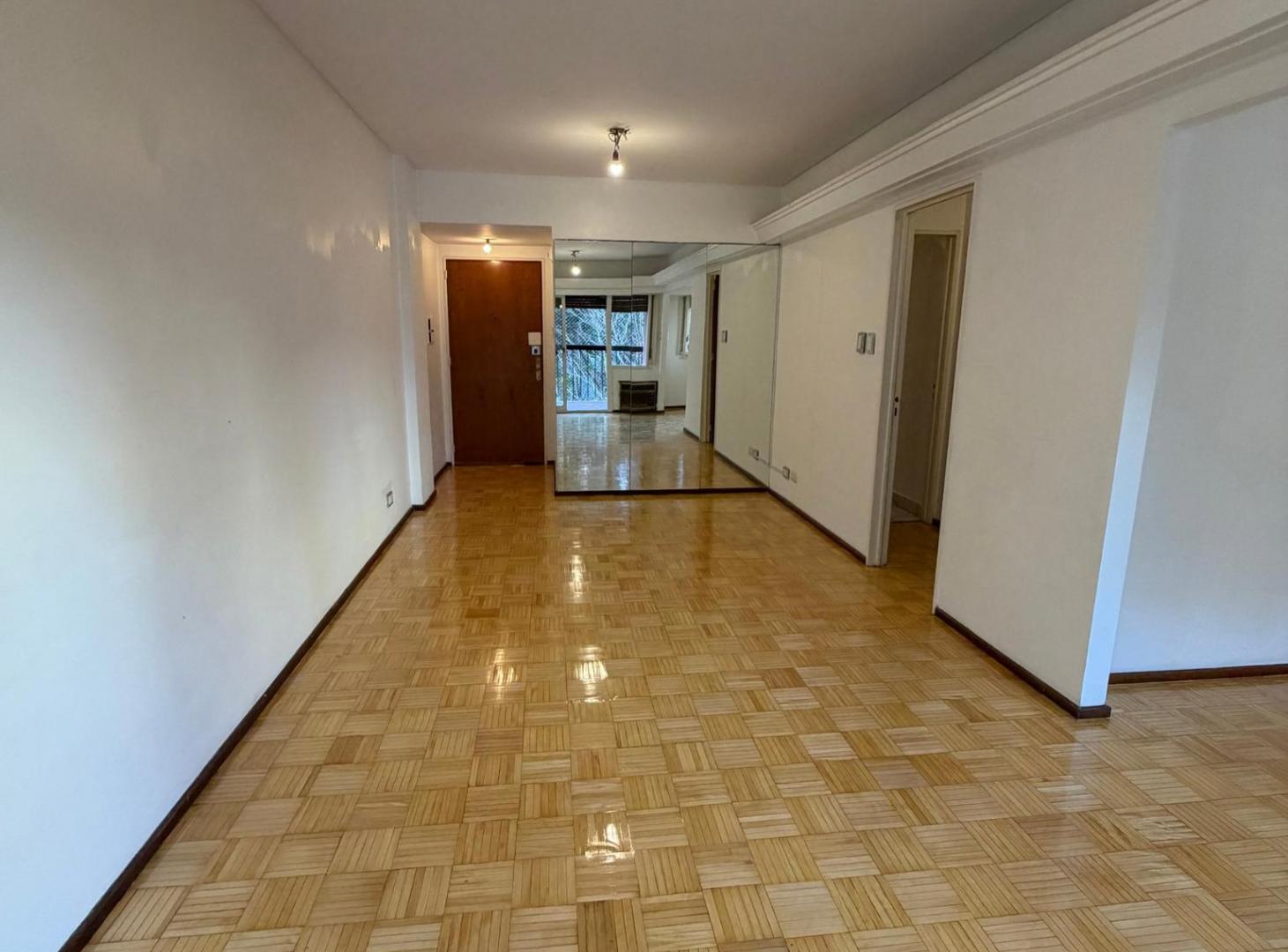 Foto de VENTA | Departamento 4 ambientes con dependencia, cochera cubierta y, imagen 1