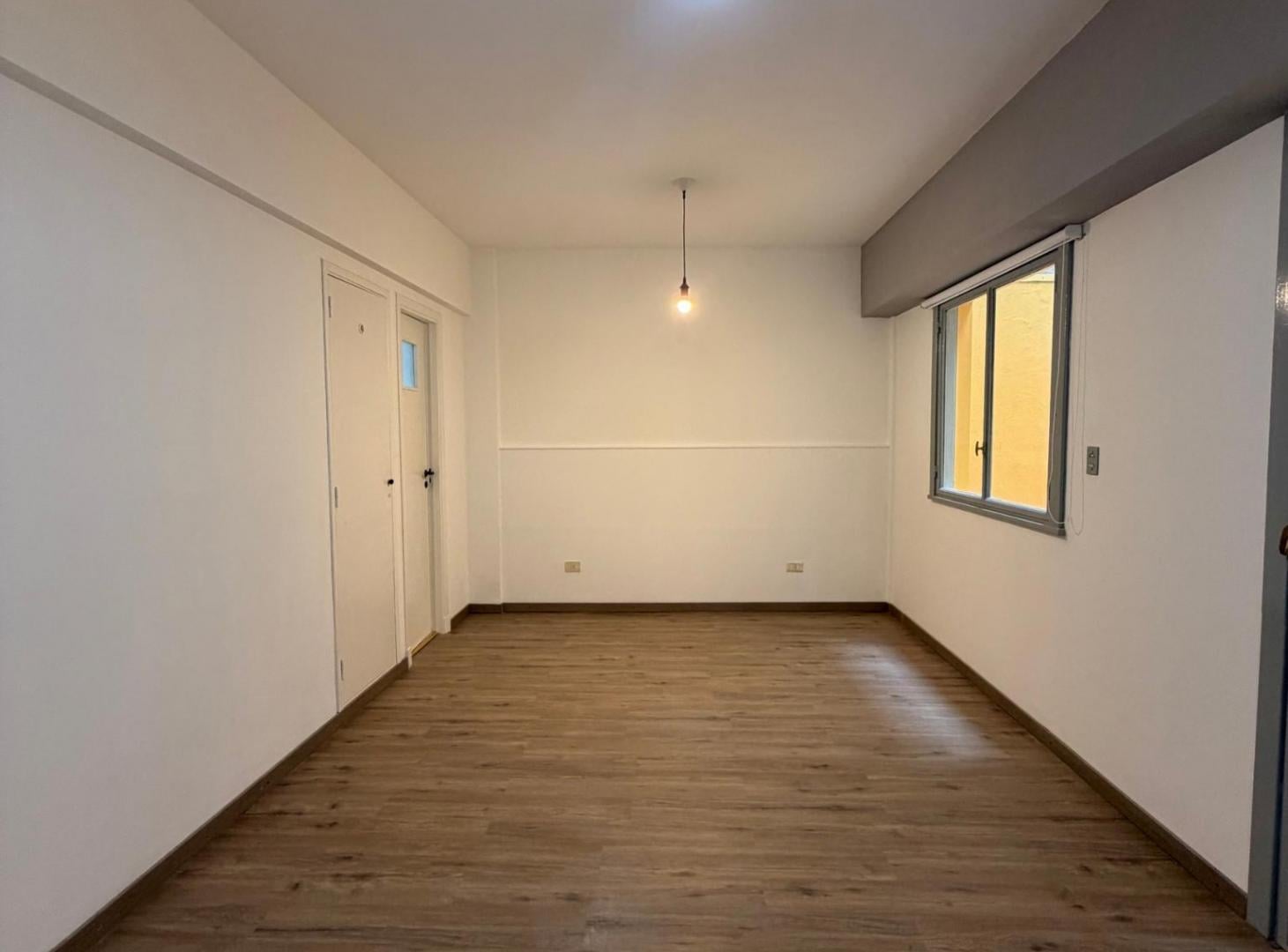 Foto de ALQUILER | MONOAMBIENTE CON PATIO – ALMAGRO, imagen 5