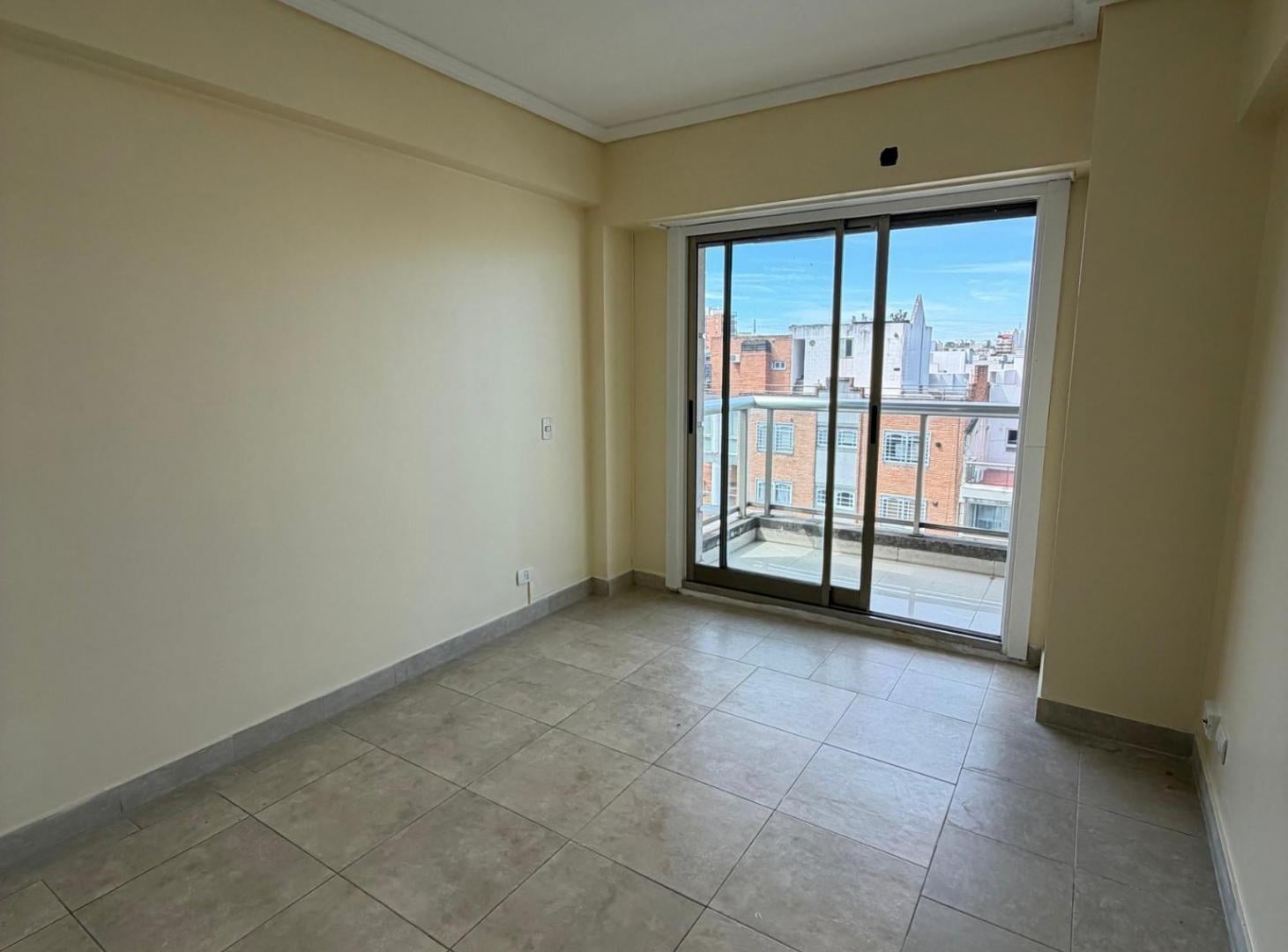 Foto de ALQUILER | PISO DE 2 AMBIENTES SIN EXPENSAS – FLORES, imagen 5