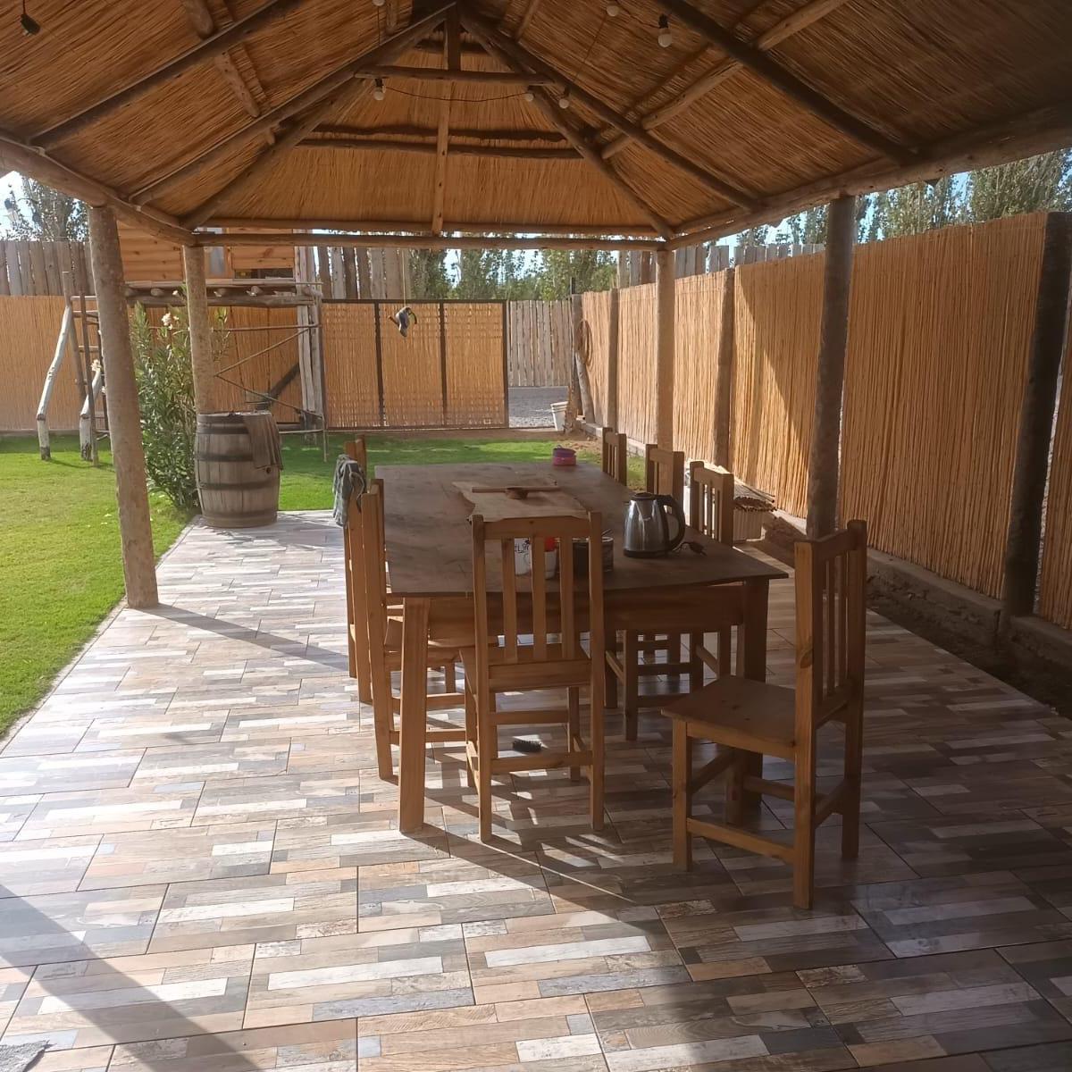 Vendo! Oportunidad Única….hermoso Quincho. 3
