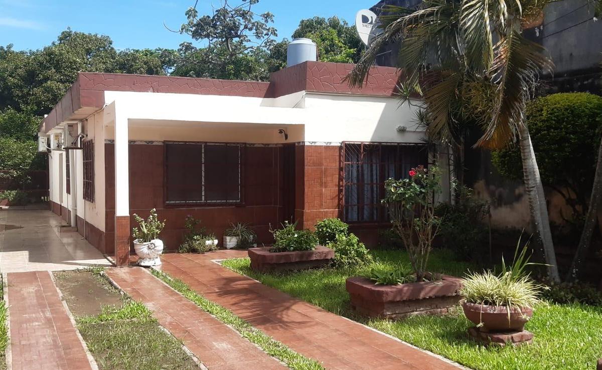 Se Vende Excelente Propiedad en Barranqueras 4