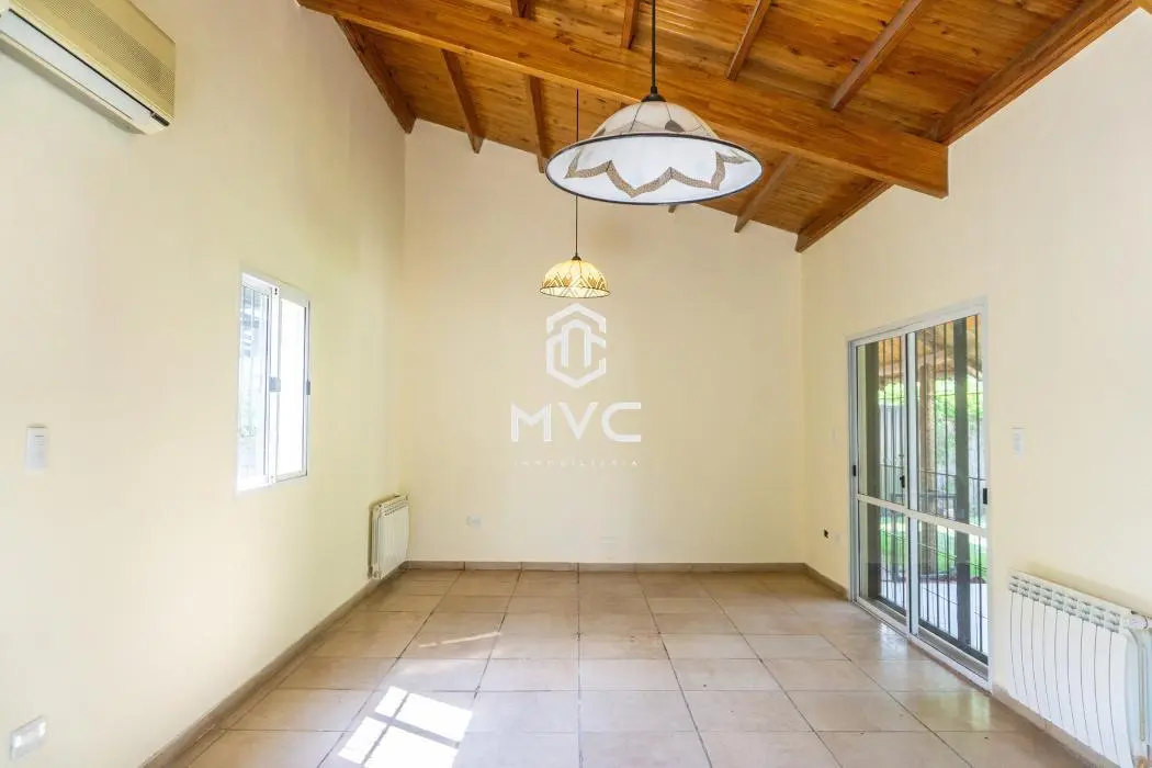 Casa en Chacras De Coria 4