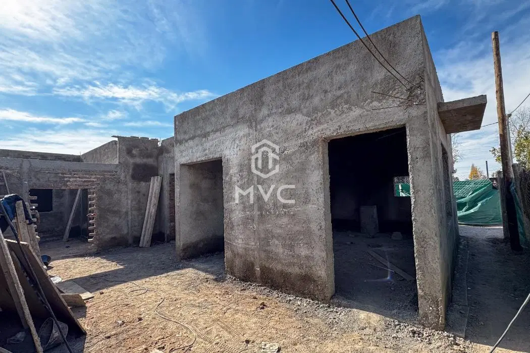 SE VENDE CASA A ESTRENAR, 2 DORMITORIOS, CARRODILLA, LUJAN DE CUYO. 5