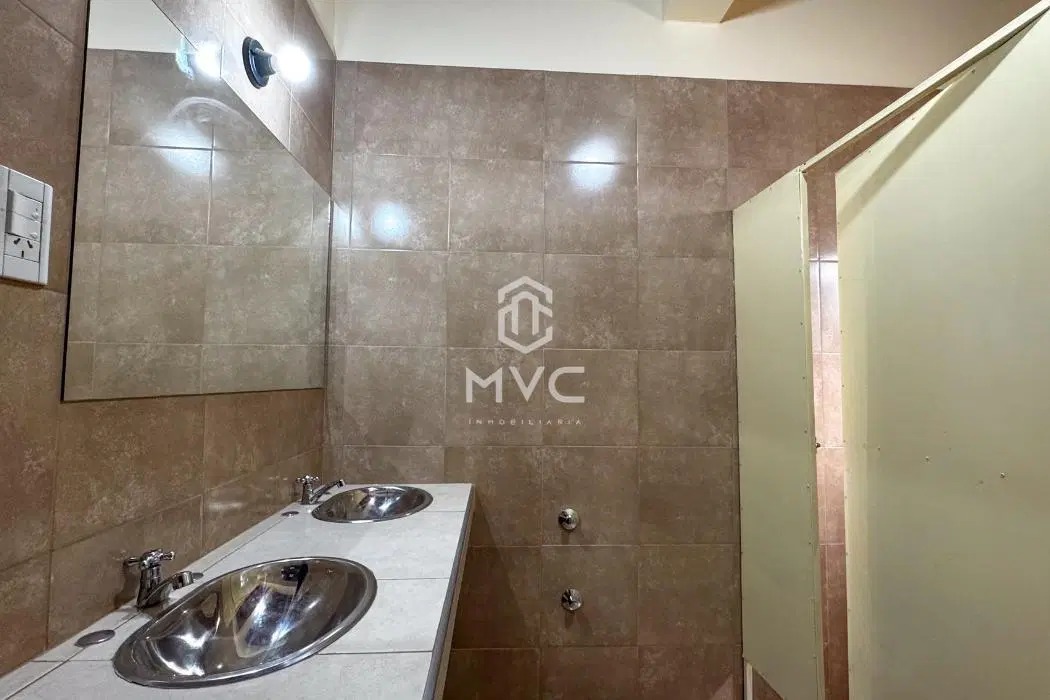 Local Comercial en Las compuertas 4