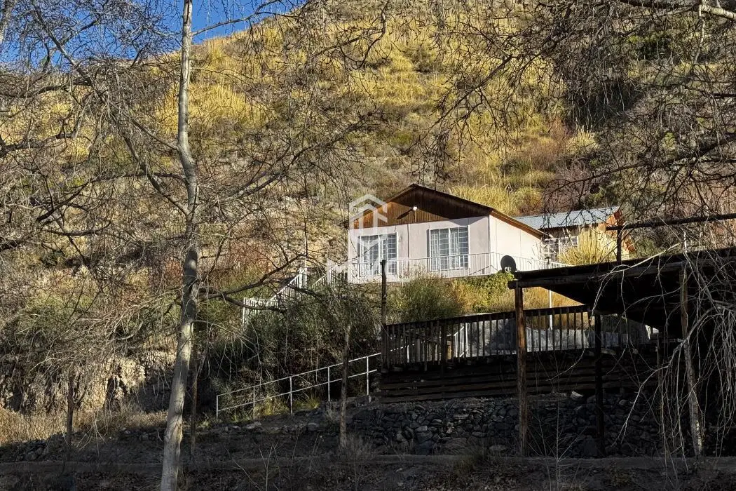Cabañas (3) en venta en El Salto, Potrerillos 1