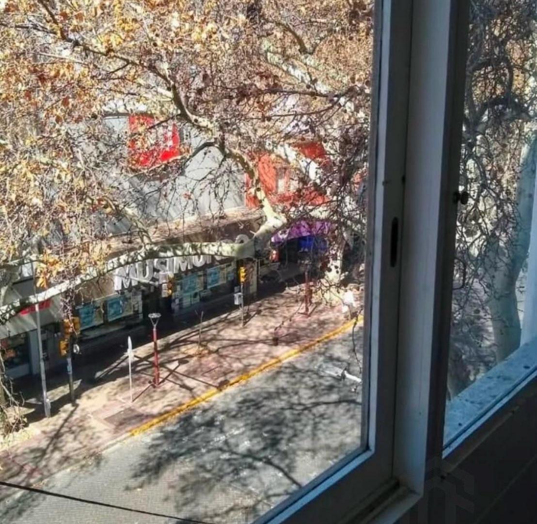 Foto de Oficina - Mendoza, imagen 1