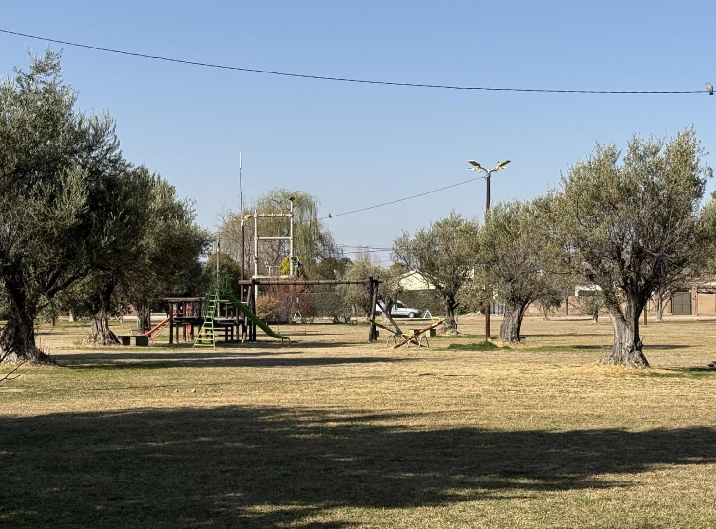 Foto de MVC Inmobiliaria ofrece a la venta Lote en Barrio Semi-Privado Solar, imagen 5