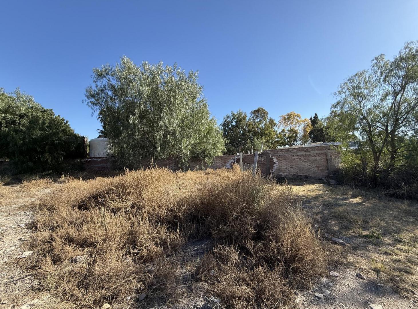 Foto de MVC Inmobiliaria ofrece Lote en venta en B° Cerro de la Capilla, imagen 2