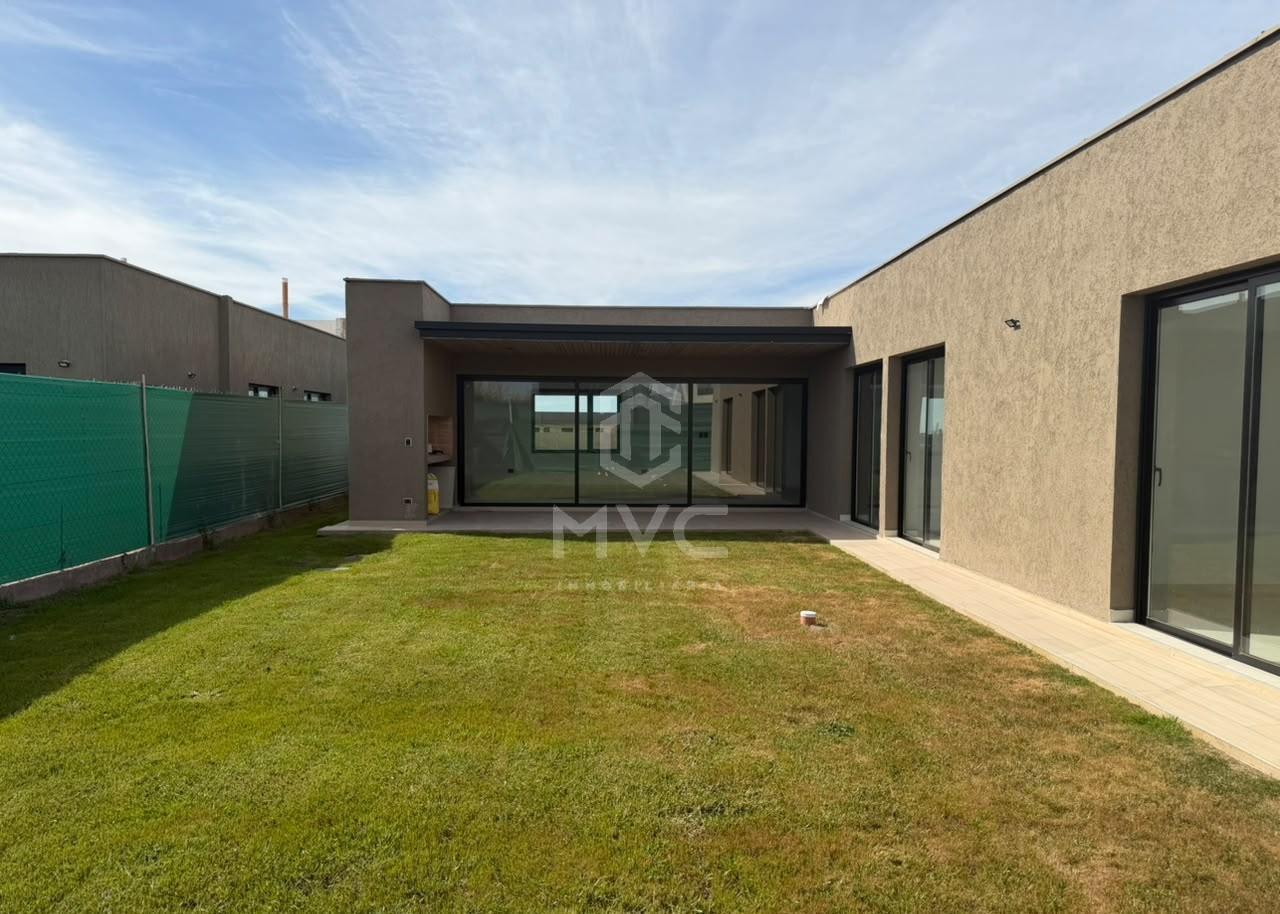 Foto de Casa en Lujan De Cuyo, imagen 2