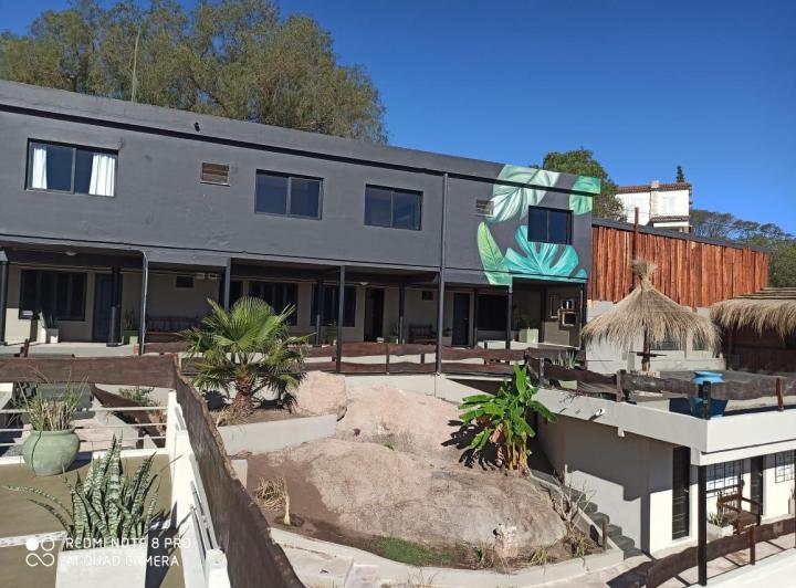 Hotel de 42 habitaciones en Carlos Paz, Cordoba 4
