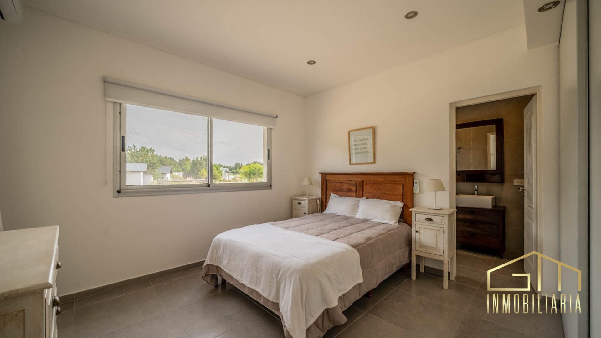Casa Chalet en Alq. Temporario en Senderos III, Costa Esmeralda, Costa Atlántica