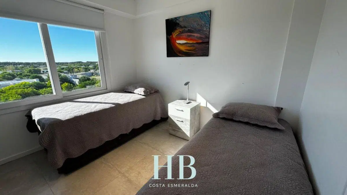 Departamento de 40 m² con 3 dormitorios en alquiler en Costa Esmeralda 1