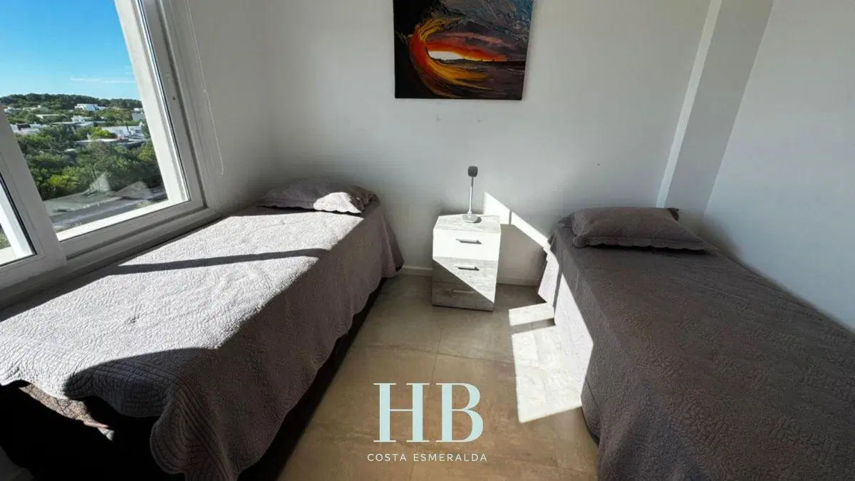 Departamento de 40 m² con 3 dormitorios en alquiler en Costa Esmeralda 3