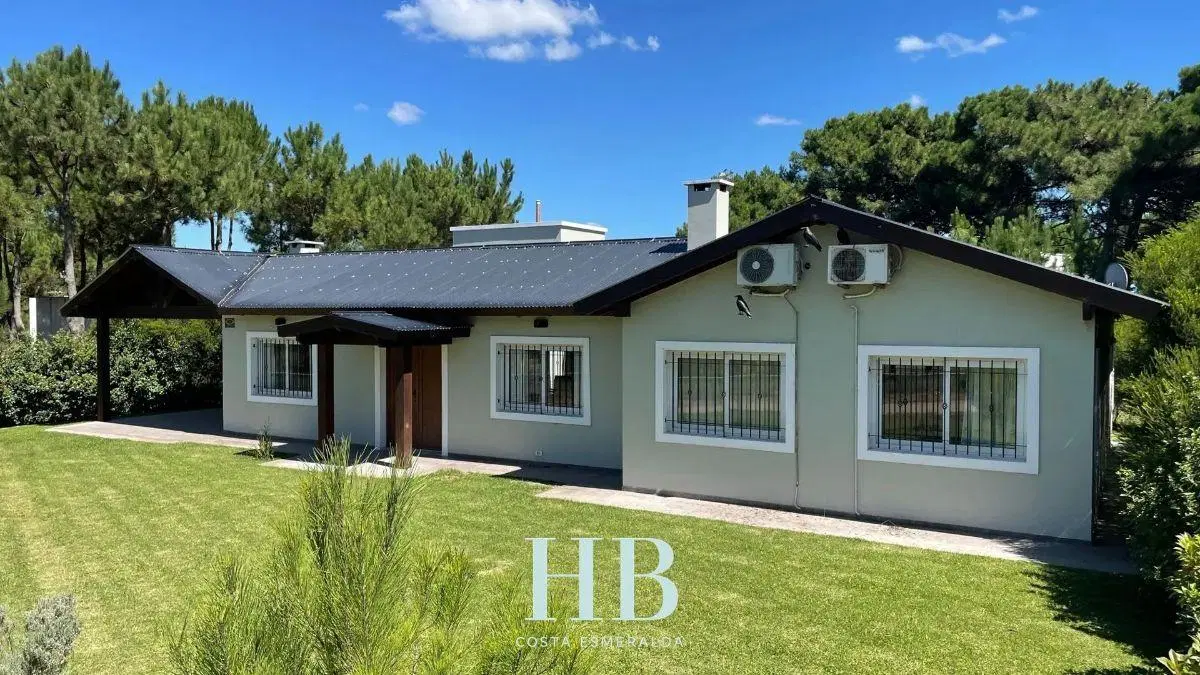 Casa en venta y alquiler en Náyades 5