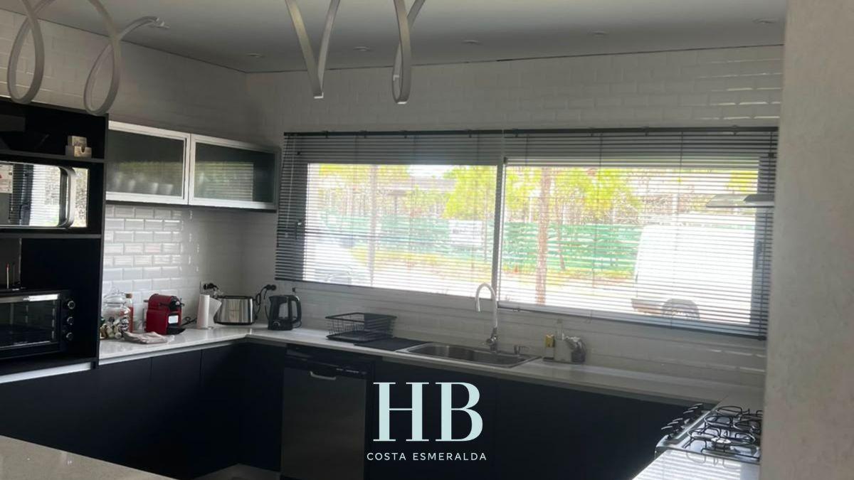 Foto de Casa con 4 dormitorios en alquiler en Marítimo IV, imagen 5