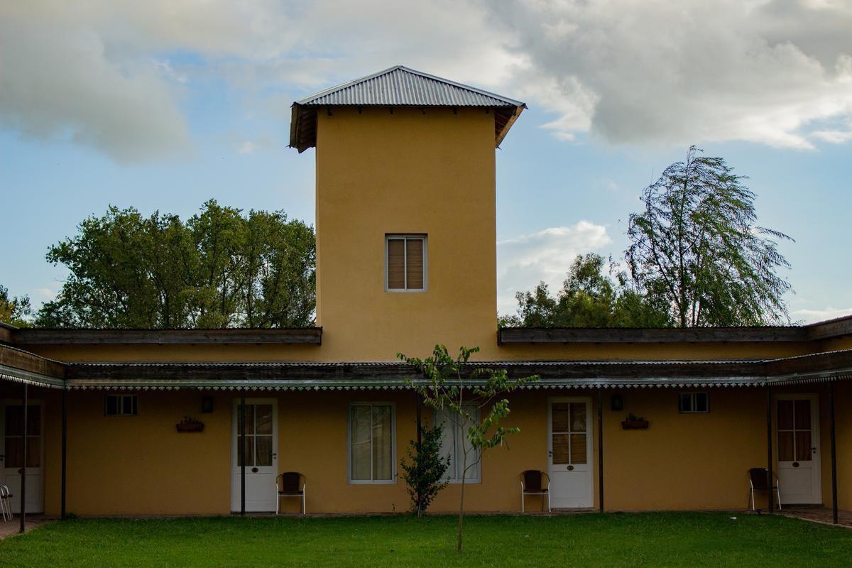 Casa Posada con 12 Habitaciones en Uribelarrea 3