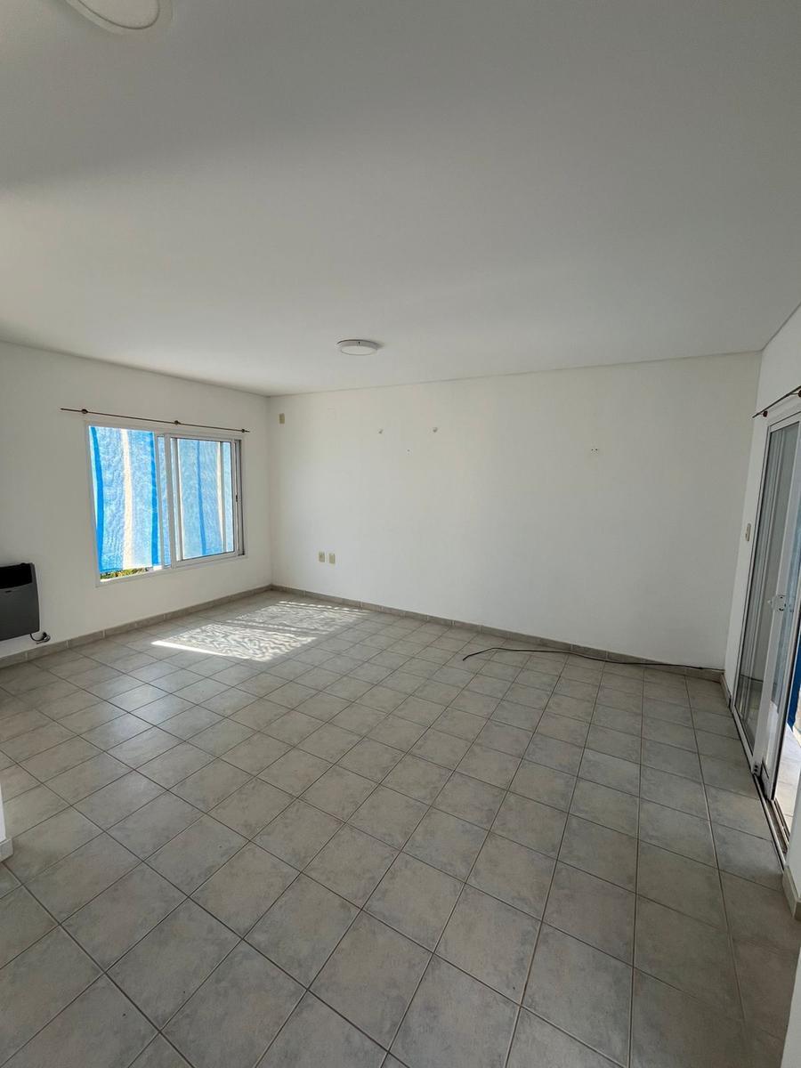 Departamento en Esperanza 5
