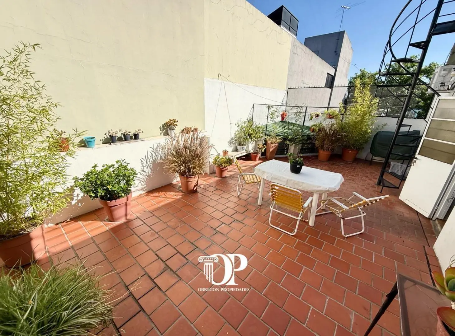VENTA PH 4 AMBIENTES PATIO TERRAZA 190 METROS - FLORESTA 2