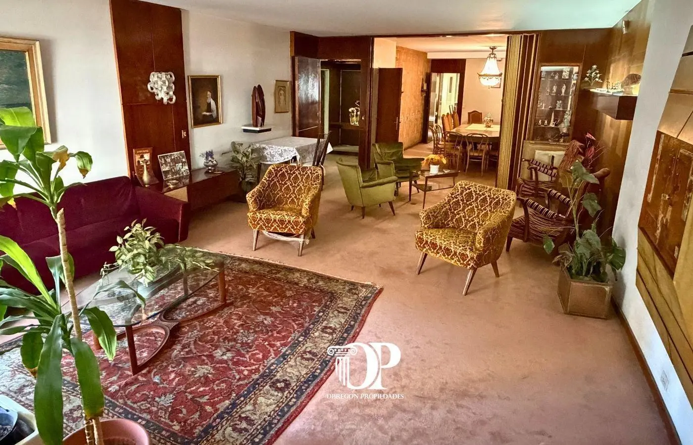 Venta Piso de 250 m² en Palermo Chico – Piso 7 con Cochera y Bauleras a Refaccionar 3
