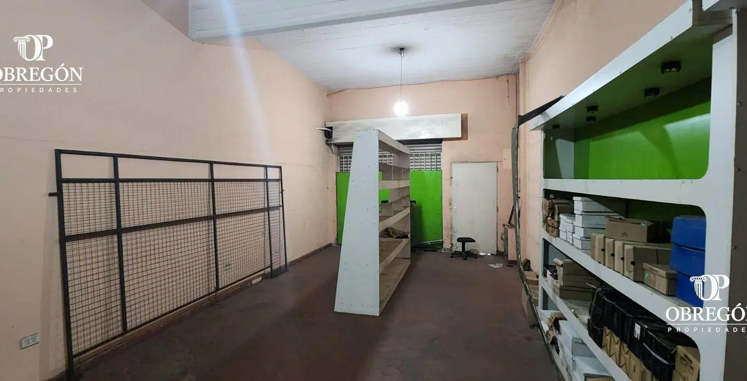 OPORTUNIDAD Venta Galpón 682 Metros en 2 plantas - Lote 8.66x48 - Ciudadela 4