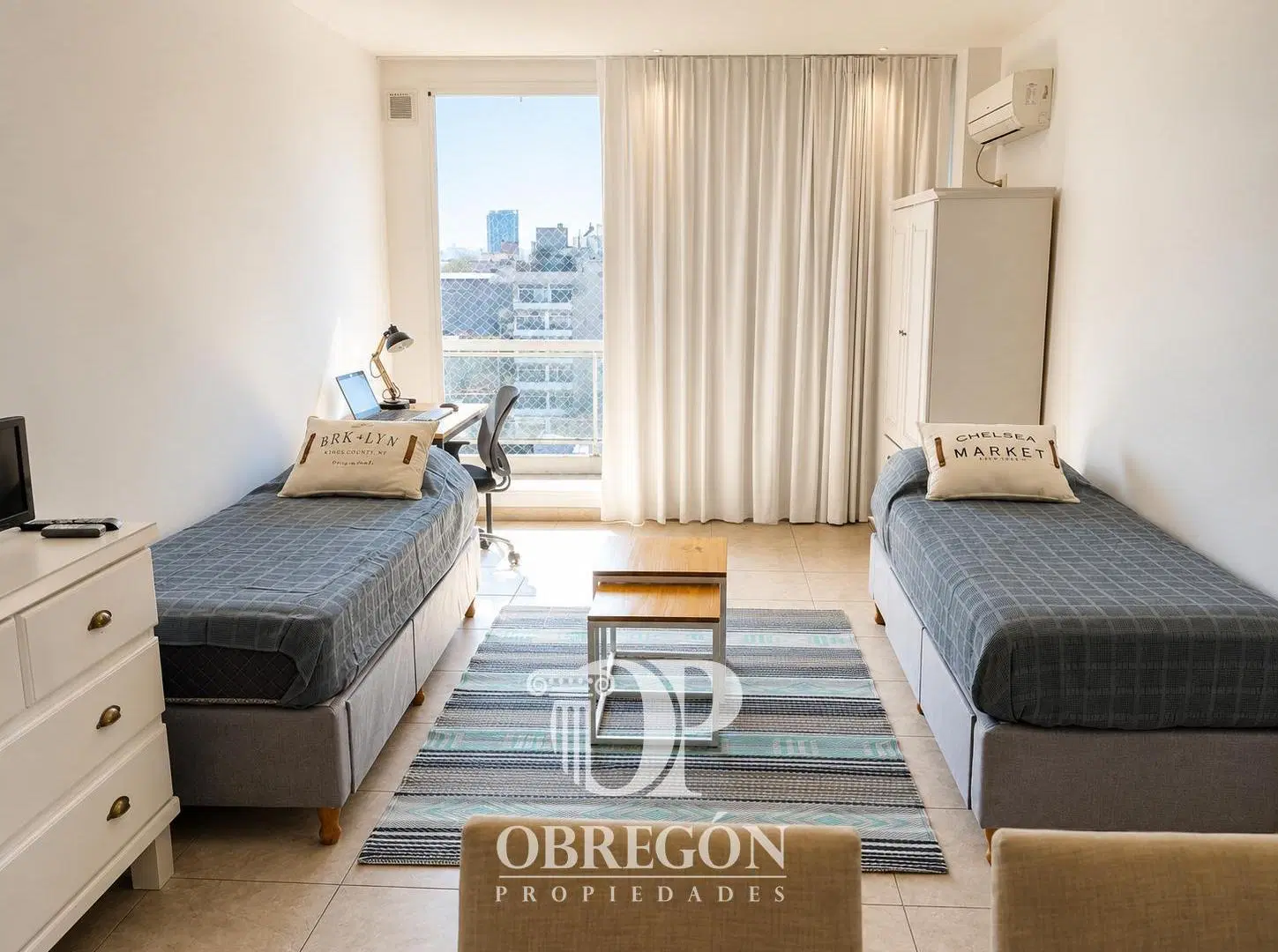 Venta de Departamento monoambiente con piscina y SUM en Flores 5
