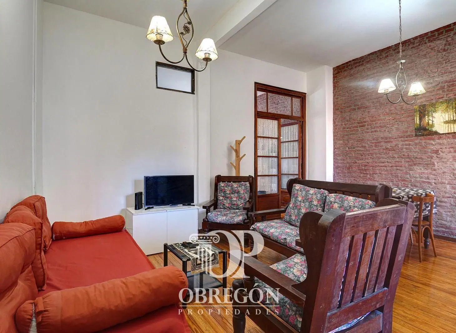 DEPARTAMENTO EN ALQUILER 3 AMBIENTES CON BALCON EN SAN TELMO 4