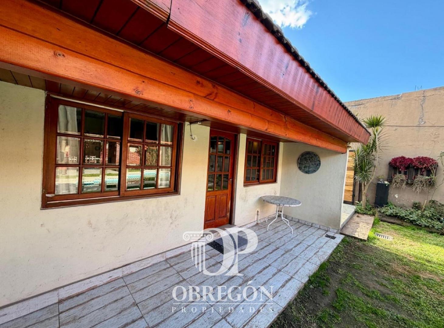 Foto de Casa 4 Ambientes Lote Propio Wilde Pileta Y Quincho, imagen 3