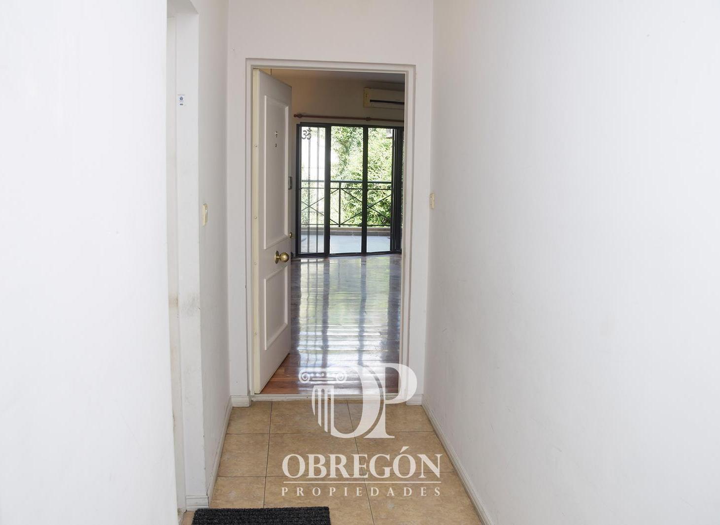 Foto de TRIPLEX 3 AMBIENTES EN PALERMO HONDURAS AL 4000, imagen 5