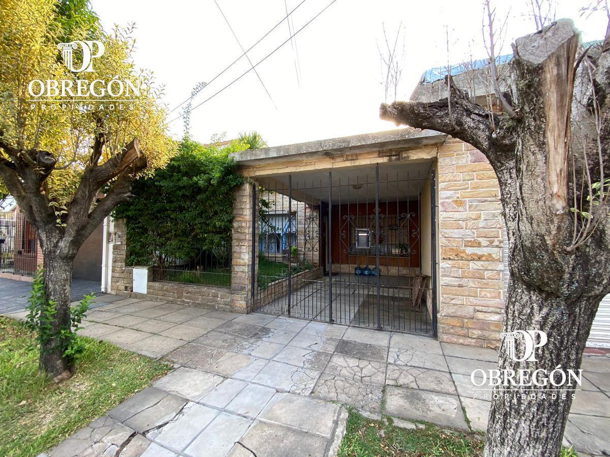 Foto de VENTA CASA 4 AMBIENTES CON LOCAL 205 MTS - Castelar, imagen 1