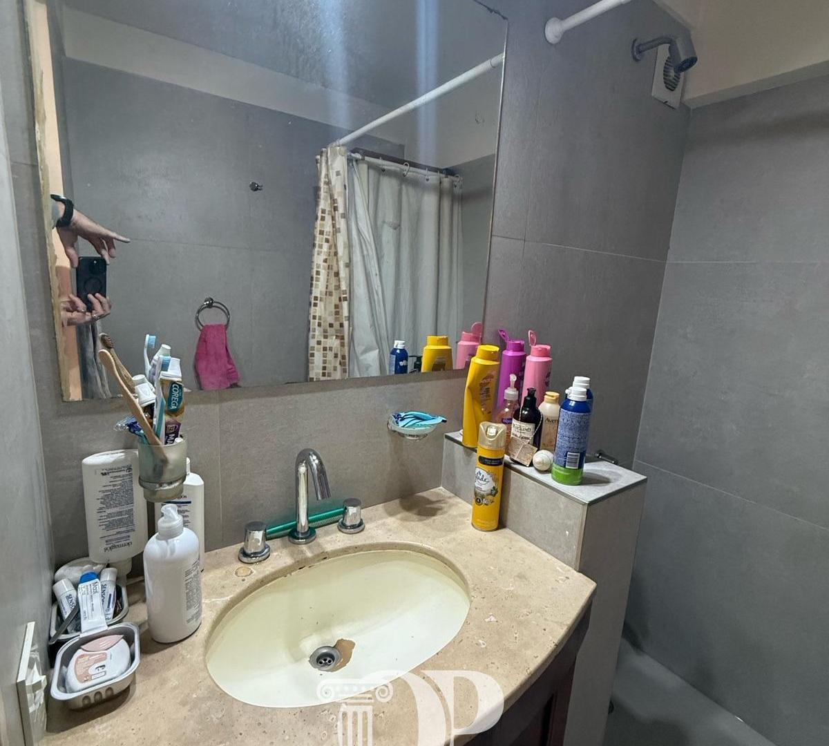 Foto de Venta Departamento 4 ambientes Cochera Dependencia, imagen 3