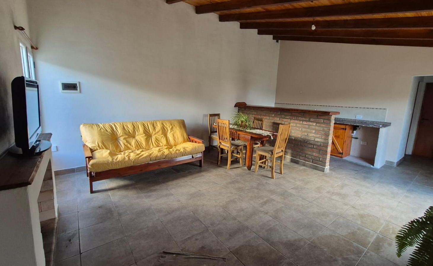 Foto de Casa 66m2 en venta 2 ambientes terreno 360m2 El Bolson USD110.000, imagen 2
