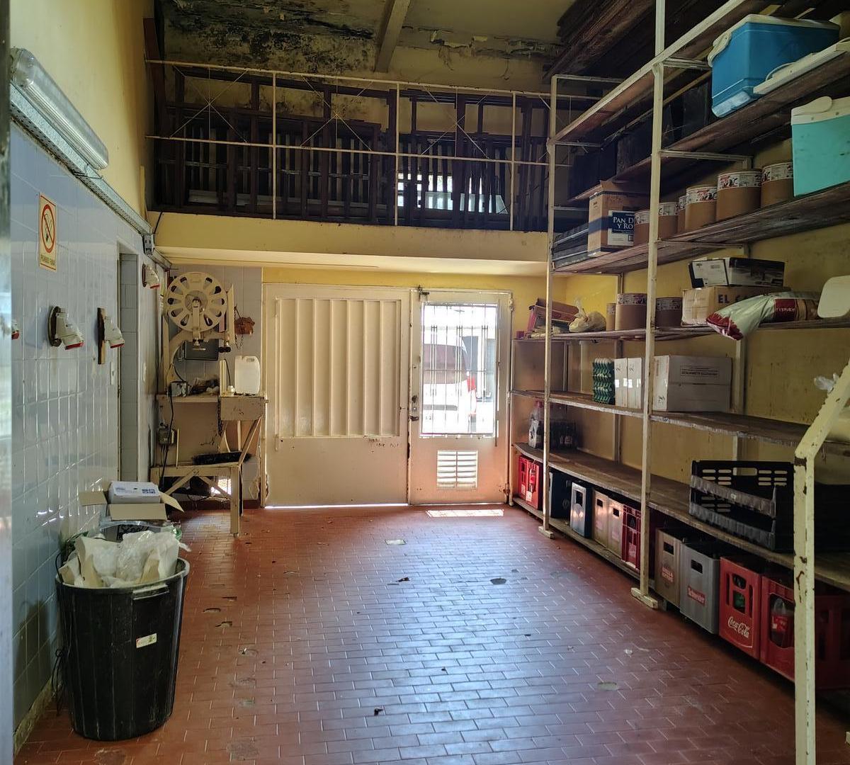 Foto de Casa 3 dormitorios con local y panadería en Belgrano, imagen 2