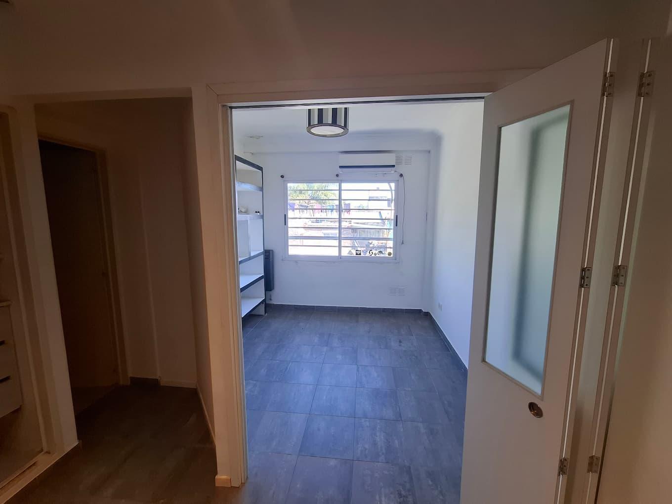 Departamento en Venta de Dos Ambientes en Ramos Mejia