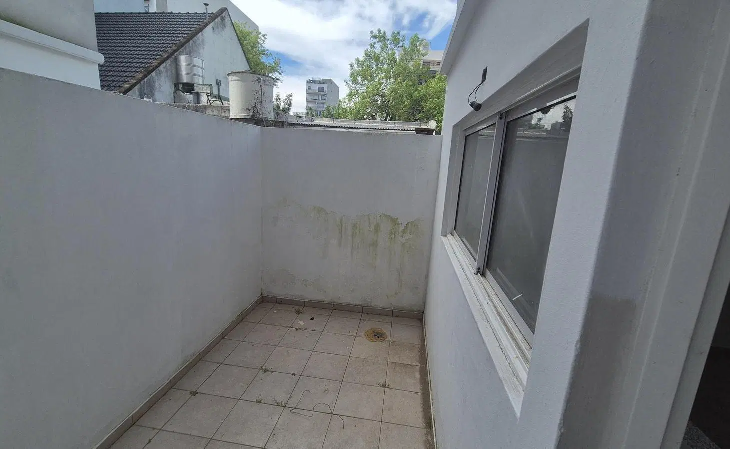Departamento 3 Ambientes 72m2 Balcon Corrido y Patio. 2 Baños Frente 4