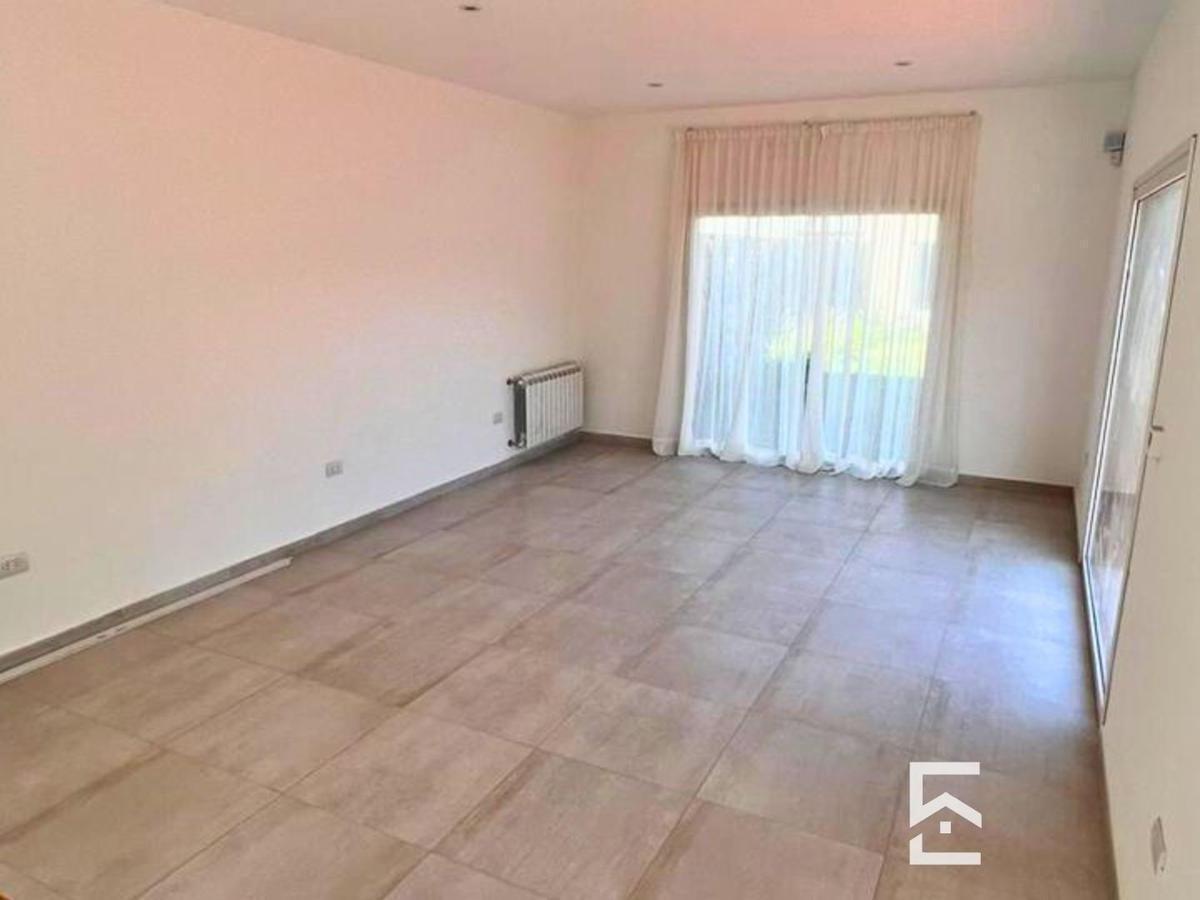 Casa en Venta - Zona Residencial 3