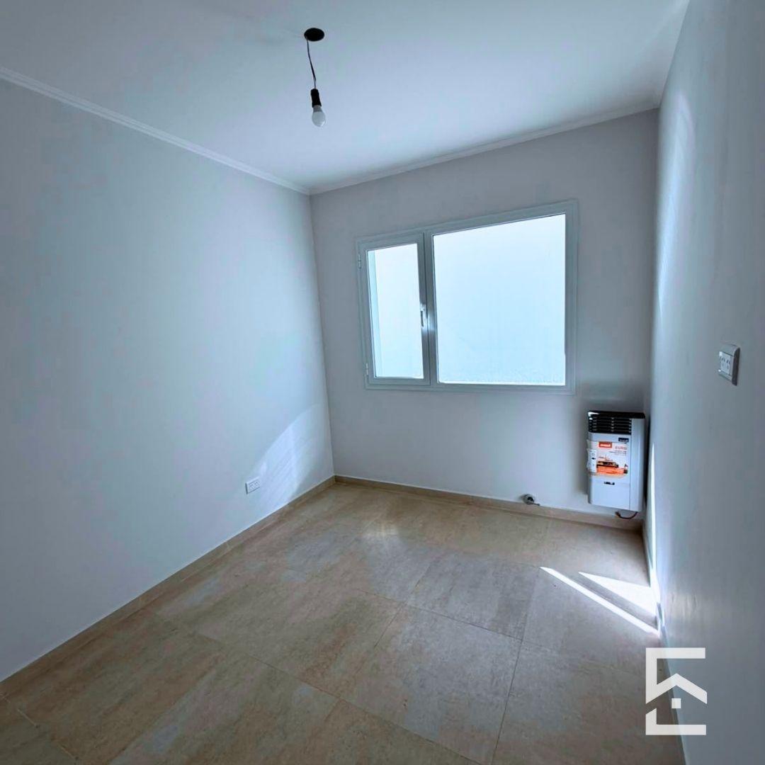 Foto de CASA SEMICENTRICA EN VENTA, imagen 1
