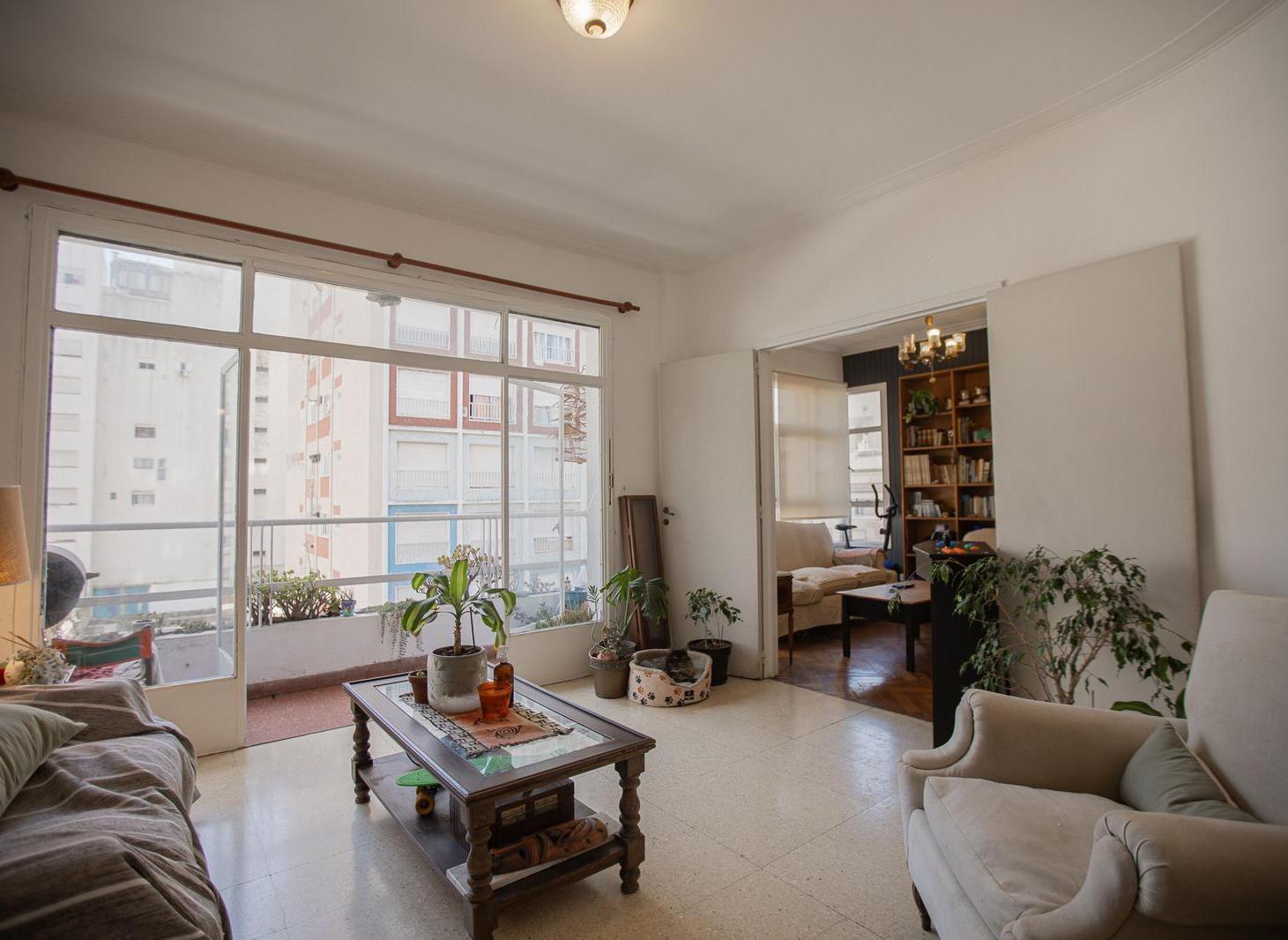 Foto de VENTA Departamento 4 ambientes al frente - Edificio Sacoa, imagen 2