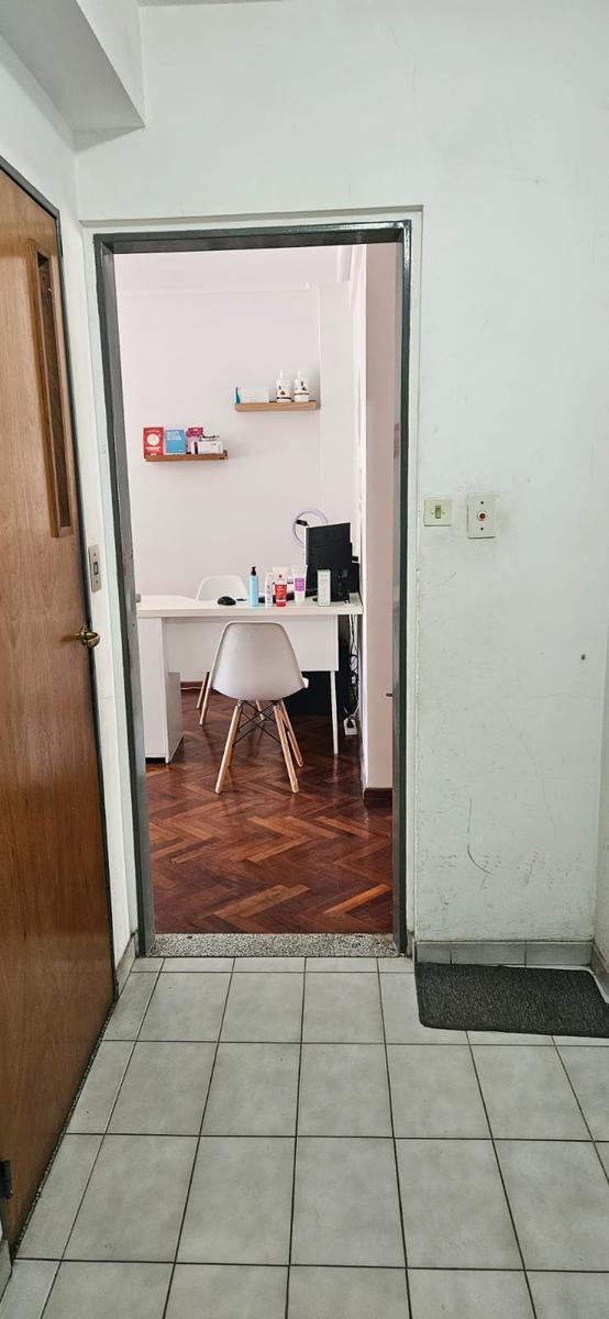 Venta Departamento de 2 Dorm. Zona Centro Río 1