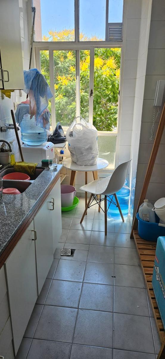 Venta Departamento de 2 Dorm. Zona Centro Río 4