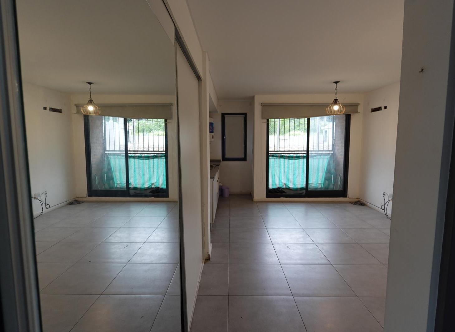 Foto de Venta departamento monoambiente en barrio Refinerias, imagen 5