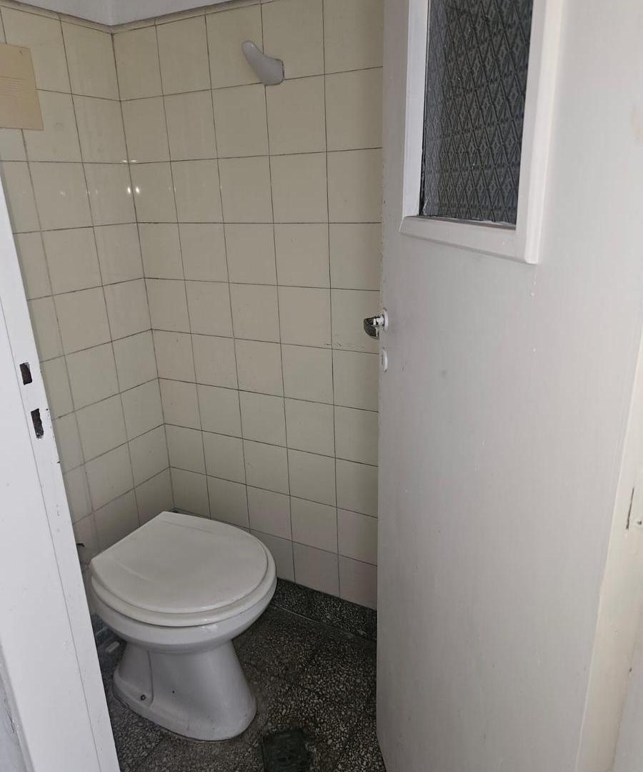 Foto de Venta local comercial en barrio Abasto, imagen 2