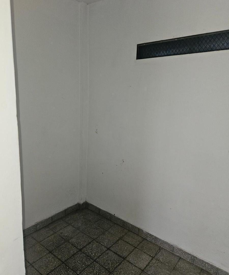 Foto de Venta local comercial en barrio Abasto, imagen 1