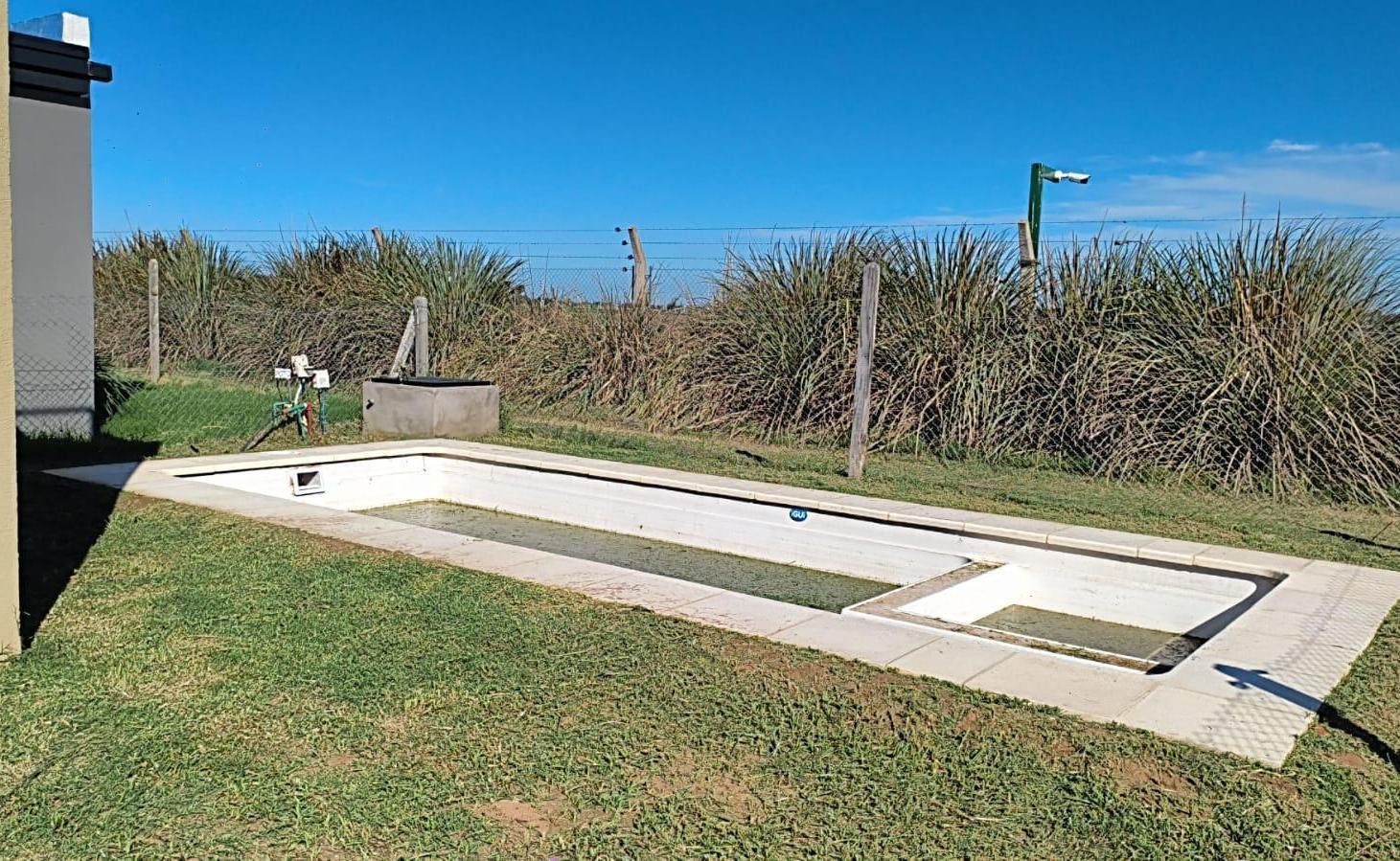 Foto de Venta casa de 2 dormitorios con piscina y jacuzzi en Brisanova, imagen 4