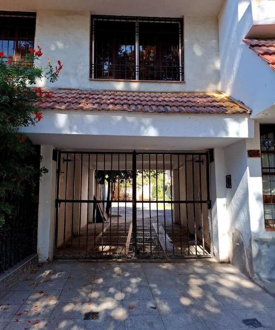VENTA HERMOSA CASITA REMODELADA A NUEVA, EN EL CORAZÓN DE LA QUINTA SECCIÓN DE LA CIUDAD DE MENDOZA 4