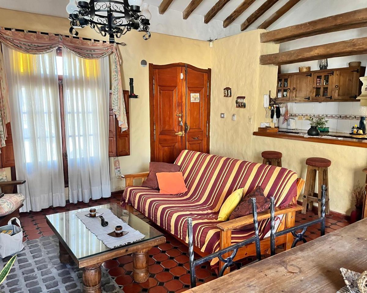 Hermosa Casa en Godoy Cruz - Jardín Trapiche 2