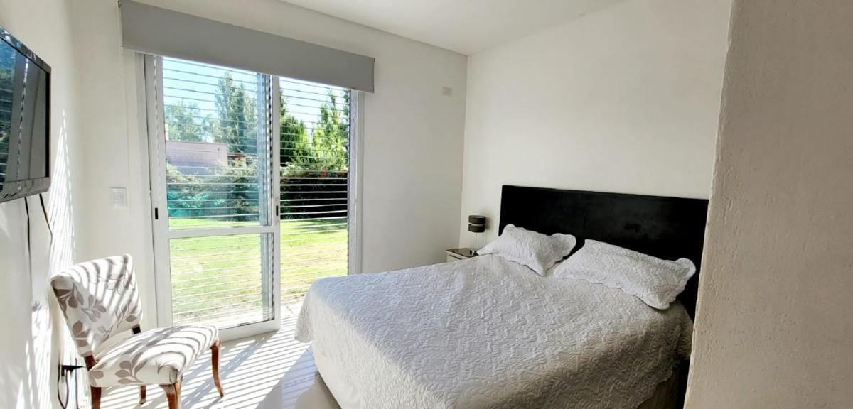 Casa en Venta Huerto del Sol - Chacras de Coria 5