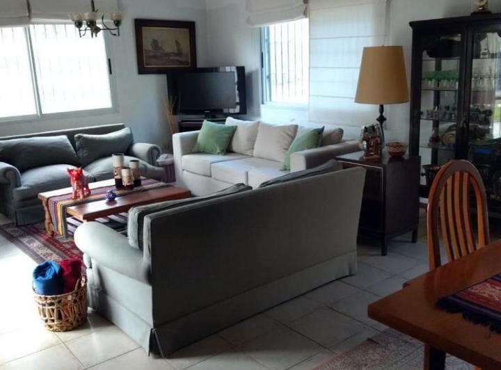HERMOSA CASA EN VENTA EN LA PUNTILLA 5