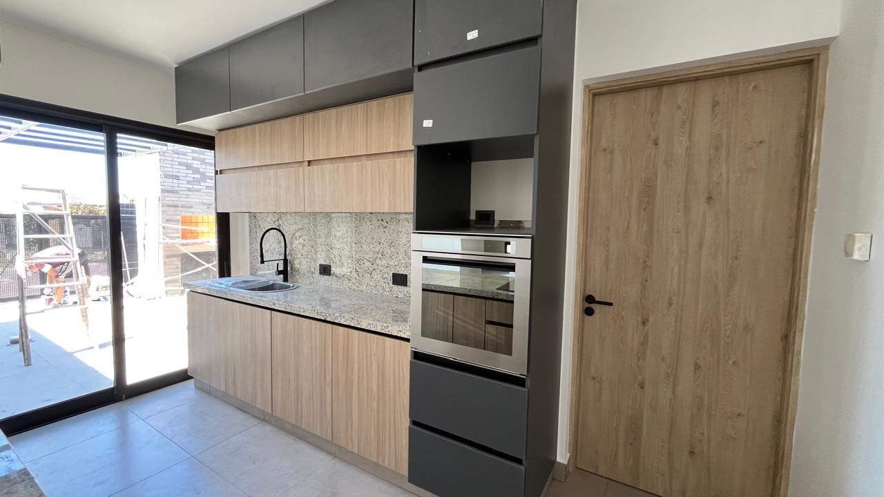 Foto de EXCLUSIVA CASA A ESTRENAR EN BARRIO LAR DE VIEYTES II, imagen 5