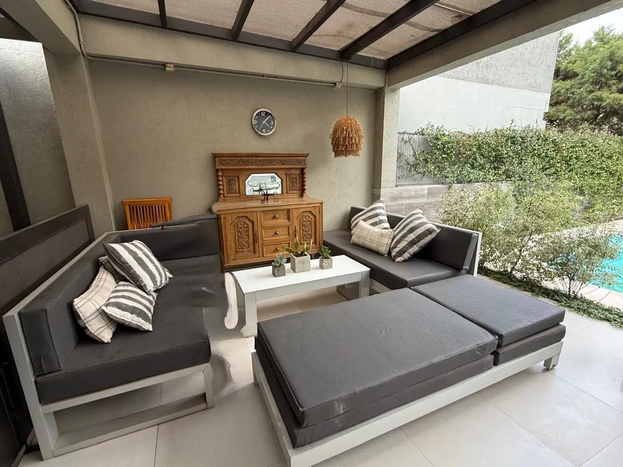 EXCLUSIVA CASA EN VENTA EN EL BARRIO DALVIAM 1
